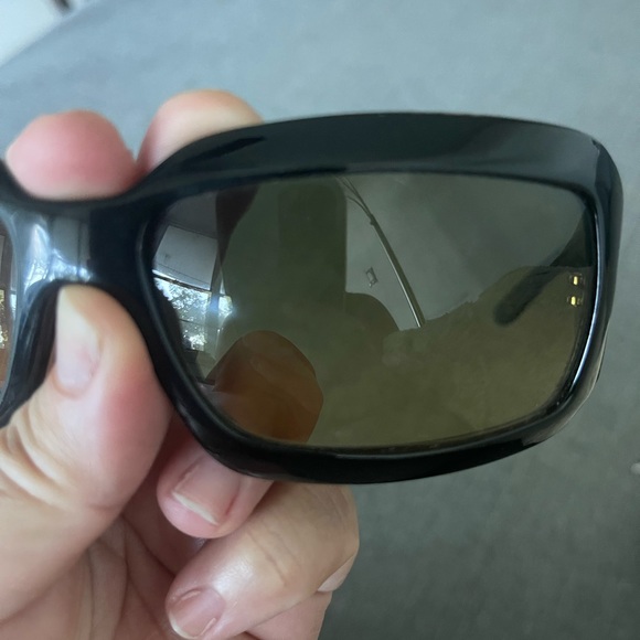 Original Black Chanel Sunglasses - Picture 5 of 7